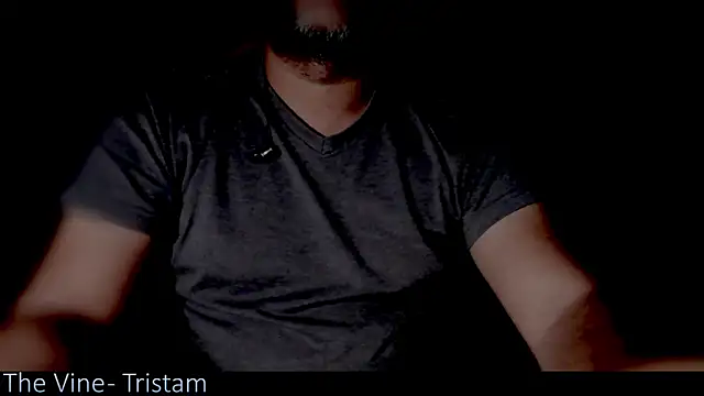  x rated  online show from October 30, 2025, 5:32 pm