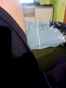 Snapshot of NiceHunter89 chatting on January 24, 2025, 2:18 am NiceHunter89 online show from January 24, 2025, 2:18 am