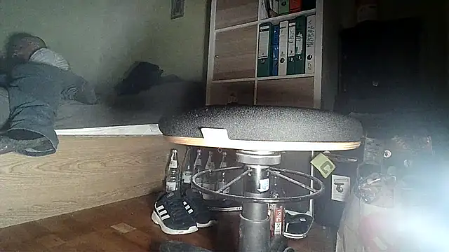 Snapshot of NiceHunter89 chatting on March 3, 2026, 12:17 am NiceHunter89 online show from March 3, 2026, 12:17 am