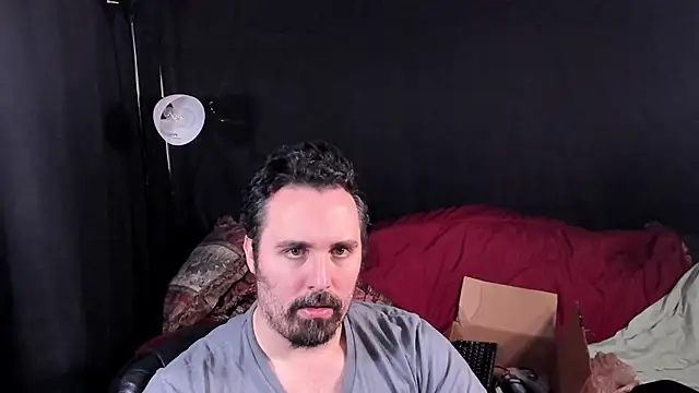 Metalstud online show from November 27, 2025, 3:07 am