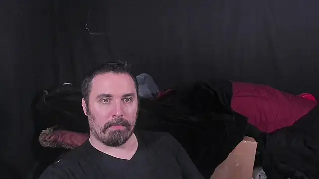 Metalstud online show from March 6, 2026, 2:39 am