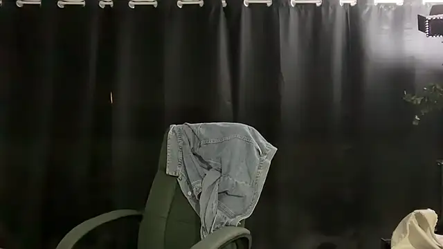 Snapshot of MarcellaGriffin chatting on September 10, 2025, 12:31 am MarcellaGriffin online show from September 10, 2025, 12:31 am