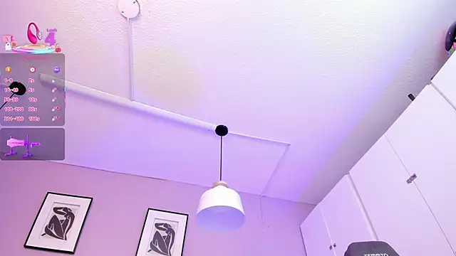 Inndrahot online show from February 25, 2025, 3:09 am