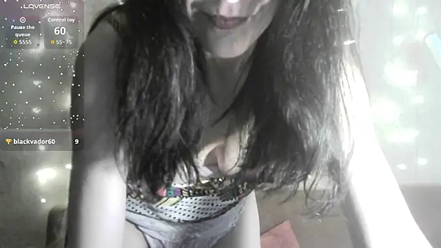 Snapshot of MarieODahliaS chatting on November 14, 2025, 9:13 am MarieODahliaS online show from November 14, 2025, 9:13 am