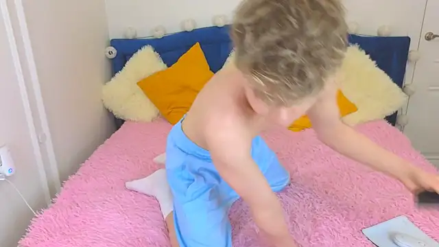 Snapshot of LandelRay chatting on September 22, 2025, 5:13 am LandelRay online show from September 22, 2025, 5:13 am