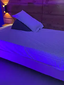 Snapshot of mahia_queen chatting on March 24, 2026, 11:43 am mahia queen online show from March 24, 2026, 11:43 am