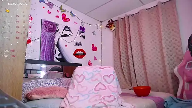 MarilynJones online show from March 21, 2025, 6:49 am