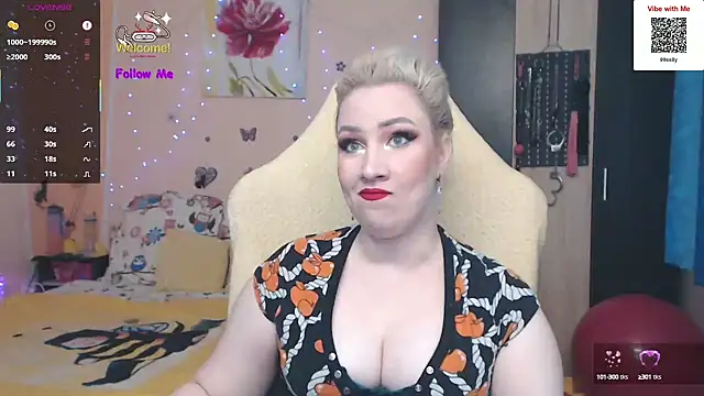 Snapshot of MissLexyGold chatting on October 4, 2025, 2:07 pm MissLexyGold online show from October 4, 2025, 2:07 pm