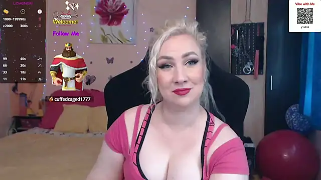 Snapshot of MissLexyGold chatting on September 18, 2025, 1:25 pm MissLexyGold online show from September 18, 2025, 1:25 pm