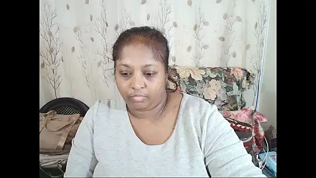 Snapshot of Indiantasha chatting on June 25, 2026, 4:23 pm Indiantasha online show from June 25, 2026, 4:23 pm