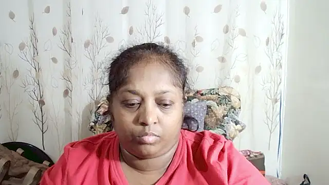 Snapshot of Indiantasha chatting on December 15, 2025, 4:13 pm Indiantasha online show from December 15, 2025, 4:13 pm