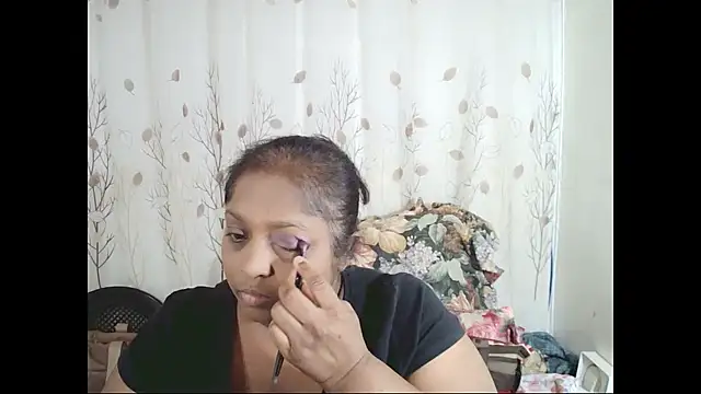 Snapshot of Indiantasha chatting on February 2, 2026, 5:56 pm Indiantasha online show from February 2, 2026, 5:56 pm