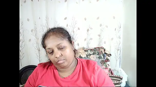 Snapshot of Indiantasha chatting on December 18, 2025, 4:11 pm Indiantasha online show from December 18, 2025, 4:11 pm