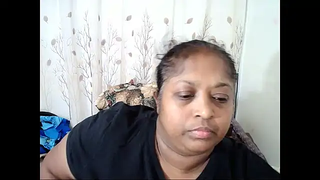 Snapshot of Indiantasha chatting on February 25, 2026, 3:56 pm Indiantasha online show from February 25, 2026, 3:56 pm