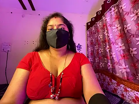 Snapshot of Love_4Sex chatting on January 8, 2026, 5:35 am Love 4Sex online show from January 8, 2026, 5:35 am