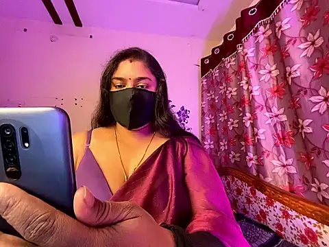 Snapshot of Love_4Sex chatting on January 9, 2026, 5:14 am Love 4Sex online show from January 9, 2026, 5:14 am