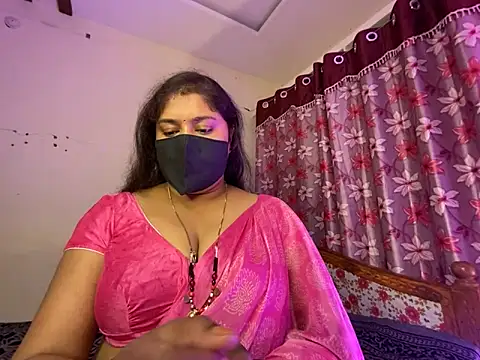 Snapshot of Love_4Sex chatting on April 5, 2026, 2:29 am Love 4Sex online show from April 5, 2026, 2:29 am