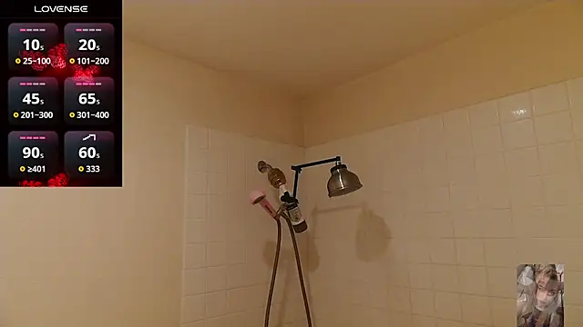 Blondiewithanass online show from February 26, 2026, 1:38 am