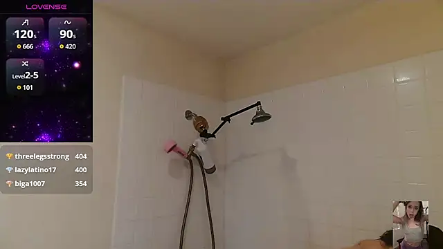 Snapshot of Blondiewithanass chatting on October 30, 2025, 11:34 pm Blondiewithanass online show from October 30, 2025, 11:34 pm