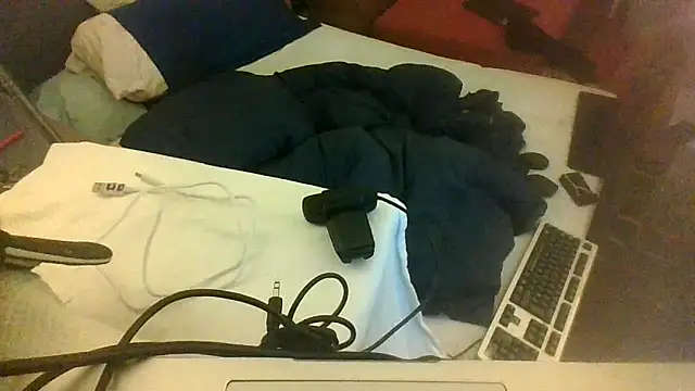 Snapshot of londonfuckwhore chatting on January 16, 2025, 2:09 am londonfuckwhore online show from January 16, 2025, 2:09 am