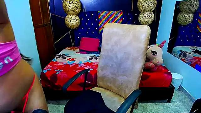 Snapshot of ShantalBlonde chatting on March 16, 2025, 2:43 am ShantalBlonde online show from March 16, 2025, 2:43 am