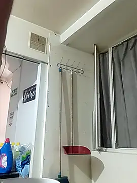 salomexlove 20 online show from December 18, 2025, 1:37 pm