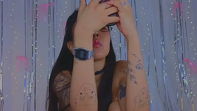 Snapshot of a11yson chatting on March 26, 2026, 3:32 pm a11yson online show from March 26, 2026, 3:32 pm