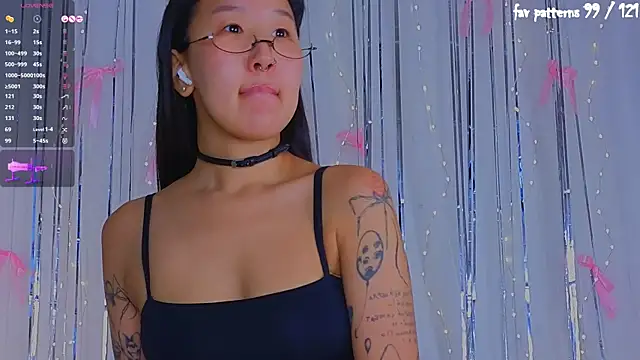 Snapshot of a11yson chatting on April 8, 2026, 3:13 pm a11yson online show from April 8, 2026, 3:13 pm