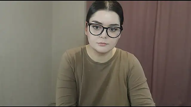 Snapshot of ohhhMie chatting on March 1, 2025, 5:38 pm ohhhMie online show from March 1, 2025, 5:38 pm