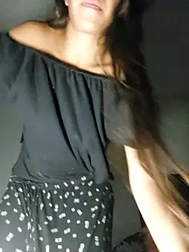 Snapshot of Luna-Natural chatting on January 13, 2026, 2:48 am Luna-Natural online show from January 13, 2026, 2:48 am