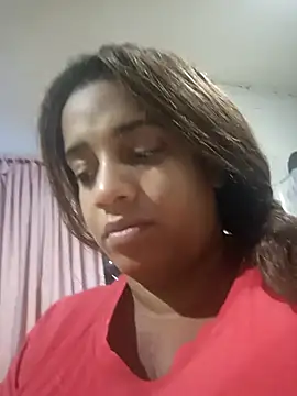 AbellaLizz online show from November 24, 2025, 6:13 am