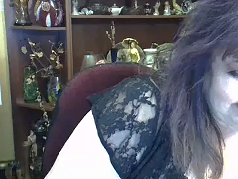 Snapshot of ElenaZed chatting on February 22, 2025, 4:40 pm ElenaZed online show from February 22, 2025, 4:40 pm