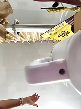 CristalRays online show from January 5, 2026, 8:23 pm