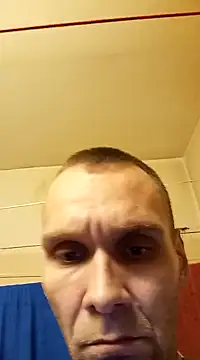 Snapshot of rus333 chatting on December 5, 2024, 10:39 pm rus333 online show from December 5, 2024, 10:39 pm