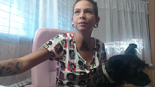 moon cat85 online show from March 20, 2026, 12:50 pm