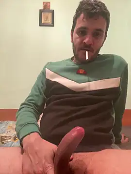 Snapshot of AlexandruUK chatting on February 24, 2026, 9:04 pm AlexandruUK online show from February 24, 2026, 9:04 pm