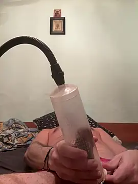 Snapshot of AlexandruUK chatting on March 2, 2026, 12:22 am AlexandruUK online show from March 2, 2026, 12:22 am