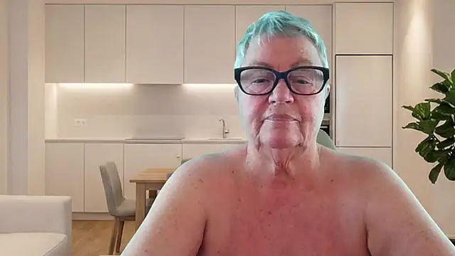 Snapshot of GrannyChrissy68 chatting on June 11, 2026, 9:23 pm GrannyChrissy68 online show from June 11, 2026, 9:23 pm