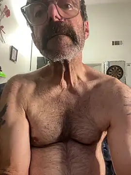 Trainee2Bpeed online show from October 28, 2025, 7:51 am