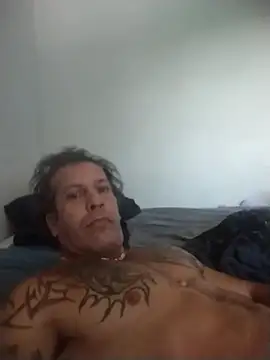 Snapshot of trucker1979 chatting on November 19, 2025, 6:52 pm trucker1979 online show from November 19, 2025, 6:52 pm