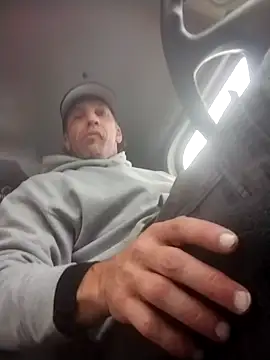 Snapshot of trucker1979 chatting on December 15, 2025, 3:18 pm trucker1979 online show from December 15, 2025, 3:18 pm