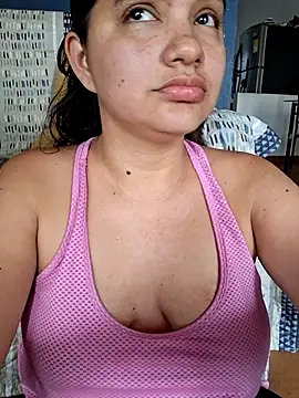 blerstefan1 online show from March 11, 2025, 9:48 pm