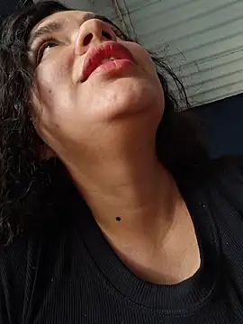 Snapshot of blerstefan1 chatting on June 13, 2026, 1:09 pm blerstefan1 online show from June 13, 2026, 1:09 pm