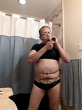 Snapshot of bobby69cock chatting on March 21, 2025, 6:16 am bobby69cock online show from March 21, 2025, 6:16 am