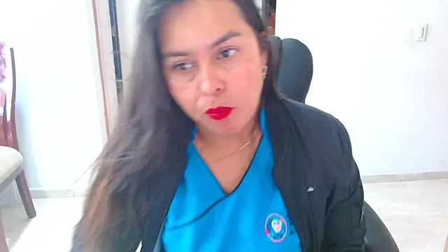 Snapshot of Ixchel_Anaid chatting on December 1, 2025, 6:31 pm Ixchel Anaid online show from December 1, 2025, 6:31 pm