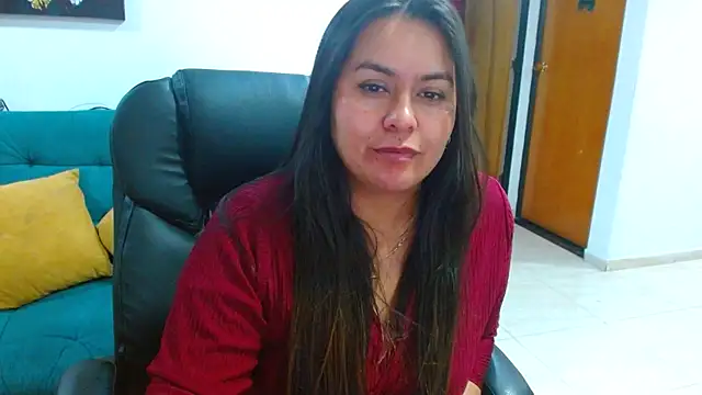 Snapshot of Ixchel_Anaid chatting on March 2, 2026, 7:15 am Ixchel Anaid online show from March 2, 2026, 7:15 am