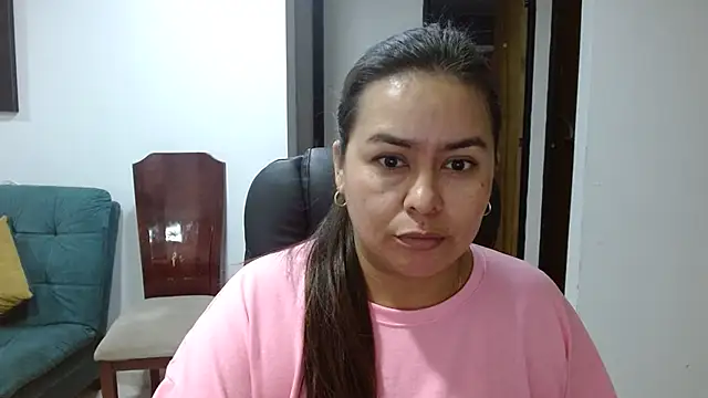 Snapshot of Ixchel_Anaid chatting on March 10, 2026, 11:47 am Ixchel Anaid online show from March 10, 2026, 11:47 am