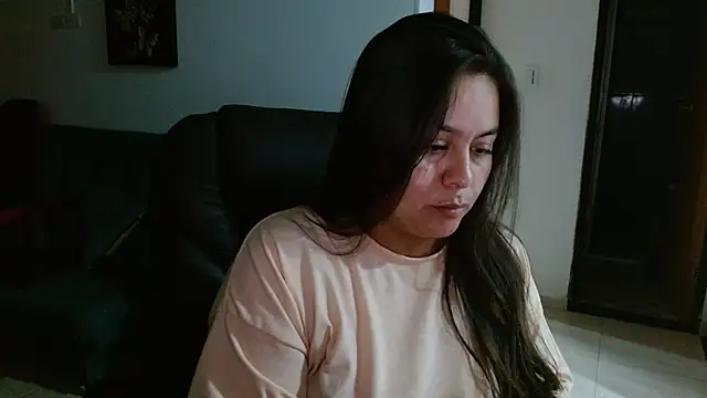 Snapshot of Ixchel_Anaid chatting on December 14, 2025, 1:12 am Ixchel Anaid online show from December 14, 2025, 1:12 am