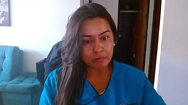Snapshot of Ixchel_Anaid chatting on April 1, 2026, 7:33 pm Ixchel Anaid online show from April 1, 2026, 7:33 pm