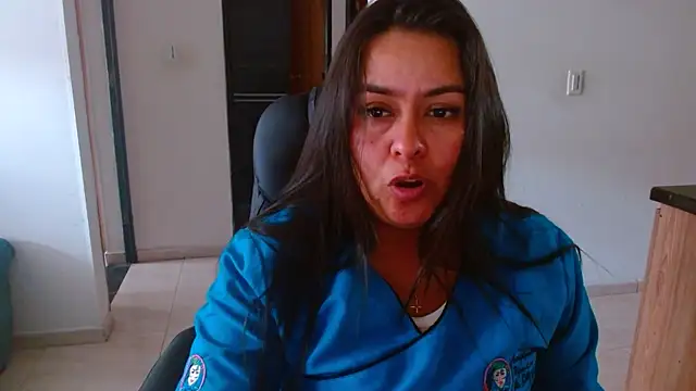 Snapshot of Ixchel_Anaid chatting on April 7, 2026, 6:43 pm Ixchel Anaid online show from April 7, 2026, 6:43 pm